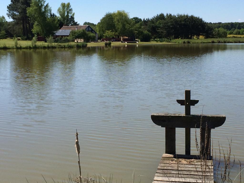 Chambre D'Hotes Le Grand Fourneau Lassay-sur-Croisne Luaran gambar