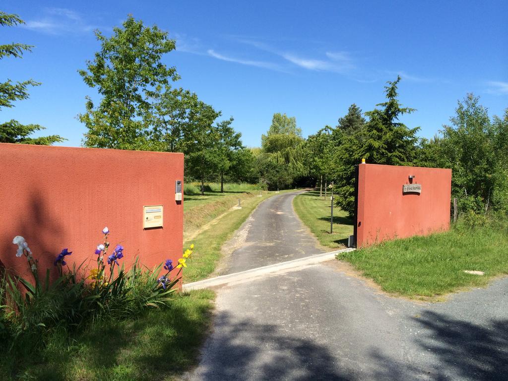 Chambre D'Hotes Le Grand Fourneau Lassay-sur-Croisne Luaran gambar